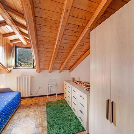 Mansarda Fra Monte E Lago Apartment Esino Lario Bagian luar foto